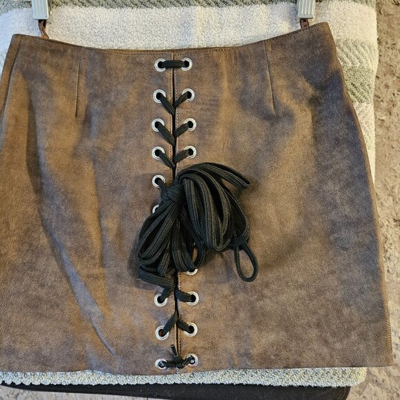 NWT 1 of a Kind Corset/FREE Skirt Brown Suede S 22" - Picture 8 of 16